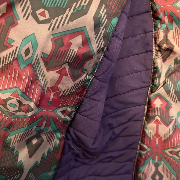 686 Purple Jacket with Multicolor Pattern - Picture 6 of 7